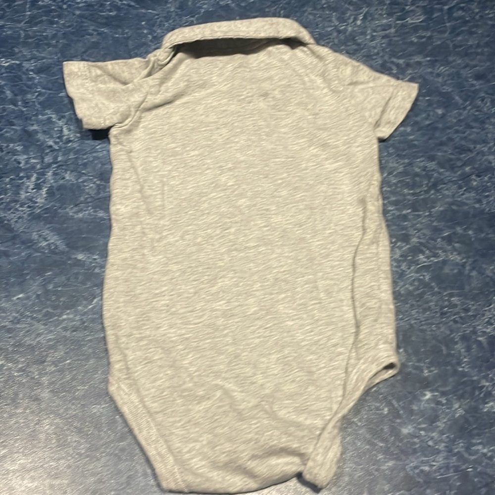 12 month Carters Baby Boy Bundle for Summer, 6 items - Picture 12 of 14